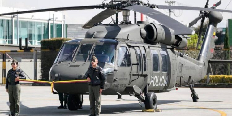 Gobierno De La Espriella alerta por hueco de $14 billones en el Ejército y crisis de aeronaves operativas