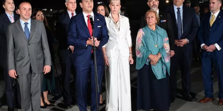 Delegación de Estados Unidos llega a Cali para la posesión de Abelardo de la Espriella