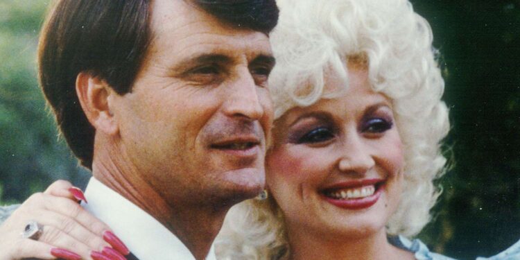Dolly Parton y Carl Dean: una historia de amor que sobrevivió a más de seis décadas