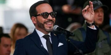 De La Espriella defiende operación militar en Guaviare y arremete contra grupos que reclutan menores