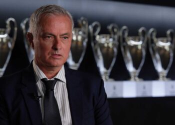 Mourinho vuelve al Real Madrid con una emoción distinta: “Es como volver a casa”