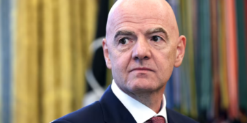 UEFA y Concacaf cuestionan a la FIFA
