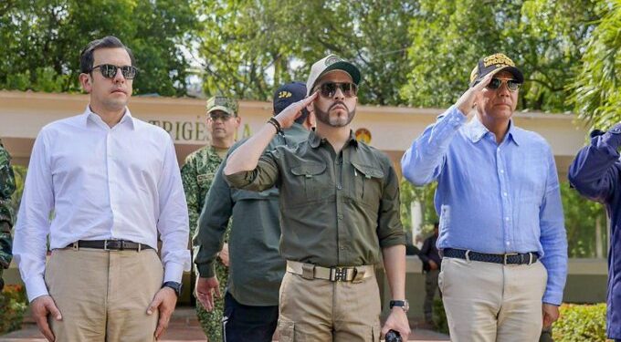 De La Espriella acelera el desmonte de la ‘Paz Total’: Gobierno cierra diálogos con bandas de Medellín y Comuneros del Sur