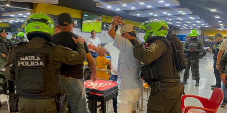 Fin de semana de operativos en Barranquilla deja 61 capturas y 297 armas incautadas
