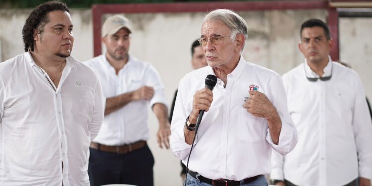 Gobernación del Atlántico presenta plan de acción para atender la crisis de agua potable en el corregimiento de Leña