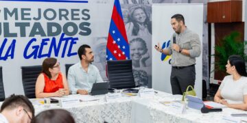 El Caribe cuenta con activos estratégicos para una nueva agenda de desarrollo regional: viceministro David Olarte
