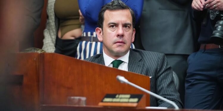 Gobierno de Abelardo De La Espriella anuncia reforma para acabar con la ‘mermelada’ en el Congreso