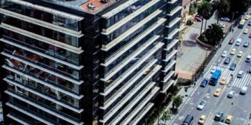 La cuenta que cuestionan por el arriendo de la sede de la JEP: $114.202 millones en seis años