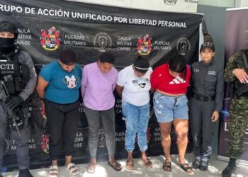 Caen cinco mujeres señaladas de operar una red criminal desde cárceles para ingresar drogas