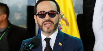 “Vamos por el ELN en todos los frentes”: Gobierno celebra captura de ‘El Loco’ y ‘Leyla’ en el Cesar