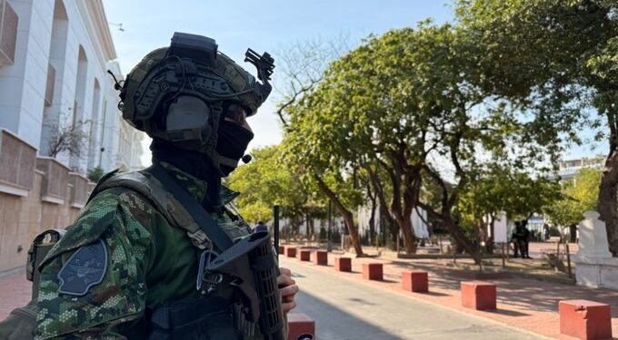 Fuerzas especiales refuerzan la seguridad en Santa Marta tras crisis de orden público