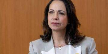 María Corina Machado cuestiona el acuerdo petrolero entre EE. UU. y el régimen venezolano y exige transparencia