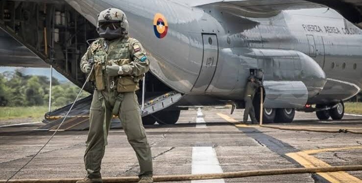 Fuerzas Militares evalúan uso de artillería y helicópteros Arpía como alternativas tras suspensión judicial de bombardeos