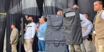 Decenas de policías que protegían a Gustavo Petro fueron trasladados a zonas críticas de seguridad