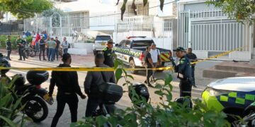 Atentado contra excandidato al Concejo de Barranquilla termina con un presunto sicario muerto y otro herido