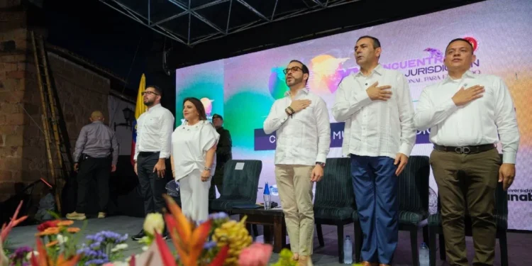 “Podemos discrepar, pero nunca desconoceré sus decisiones”: De La Espriella ante la Corte Constitucional