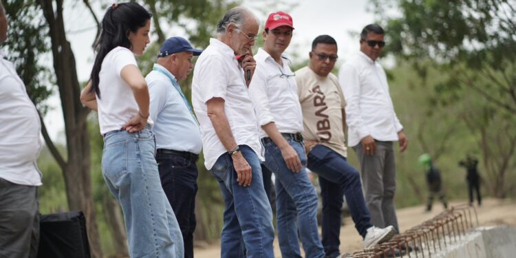 “Esta vía impulsará los tesoros del Corral de San Luis para el turismo”: gobernador Eduardo Verano