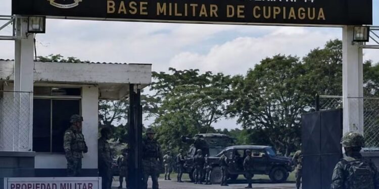 Tragedia en base militar de Casanare: soldado habría disparado contra cuatro compañeros y dejó dos muertos