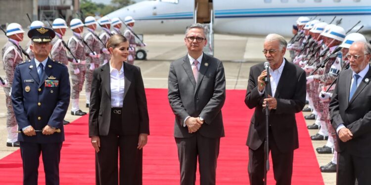 A trabajar en equipo, compromiso del gobernador del Atlántico y el alcalde de Barranquilla con la presidenta de Costa Rica