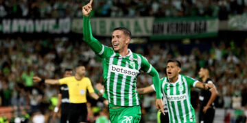 Simón García deja Nacional y da el salto al fútbol europeo