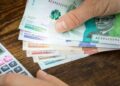 Salario mínimo podría subir 5 % en 2027: así quedaría el sueldo de los trabajadores en Colombia