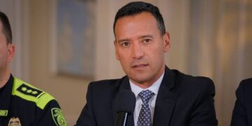 Gobierno de De La Espriella reversa polémica orden de Pedro Sánchez para comprar antidrones