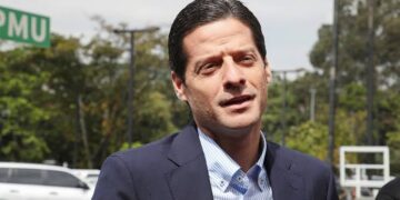 Gobierno de De la Espriella retira a todos los delegados de Petro en las cámaras de comercio