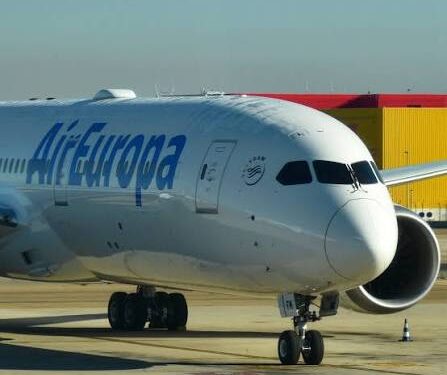 Gobierno anuncia $1.000 millones para impulsar el vuelo directo Barranquilla-Madrid