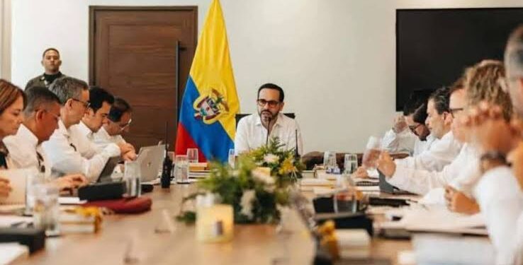 Gobierno congela recursos y frena nuevas contrataciones: crece la incertidumbre entre contratistas del Estado