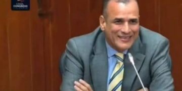 Dura decisión en Colpensiones: Gobierno pidió la renuncia de su presidente tras polémica en el Senado