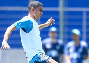 Estafador se hizo pasar por el técnico del Gremio y engañó a José Enamorado