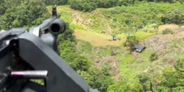 Más de 40 muertos y 916 capturas: el balance militar del primer mes de Gobierno de De La Espriella