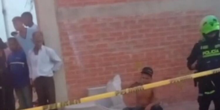 Ataque sicarial en Villa María deja un joven muerto y un adulto mayor herido