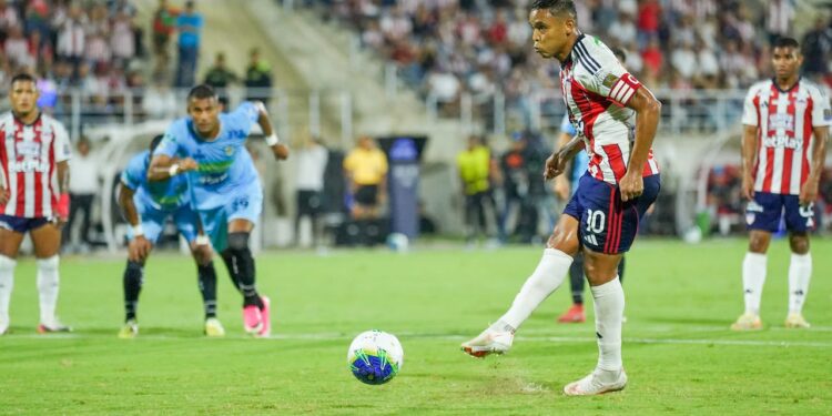 Ni Viera ni Teo pudieron cambiar la historia: Junior dejó escapar la victoria y sigue sin ganar en la Liga