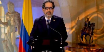 Gobierno alista ley de sometimiento y advierte que no habrá negociación política con grupos criminales