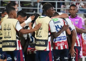 Junior: Un Club en caos