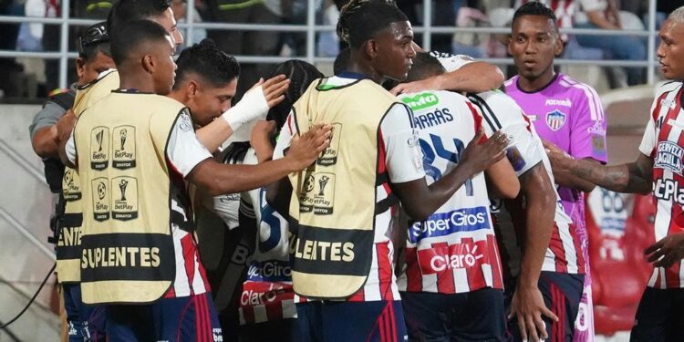 Junior: Un Club en caos