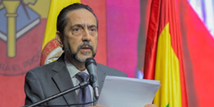 MinEducación mantiene a Jorge Senior como rector de la Uniautónoma pese a elección de Ana Bernarda Sajer