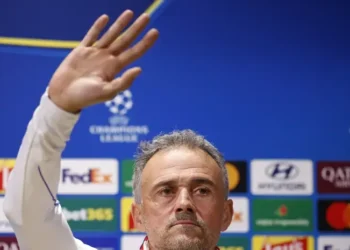 Luis Enrique marca diferencias entre Messi y Lamine Yamal