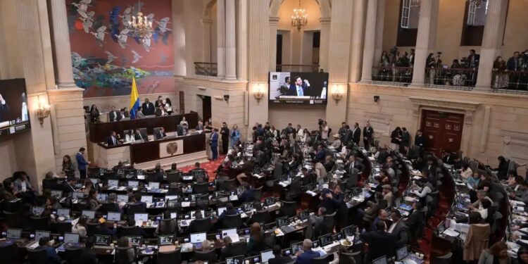 Secretario del Senado confirma que el artículo 65 del Presupuesto se aprobó sin proposiciones