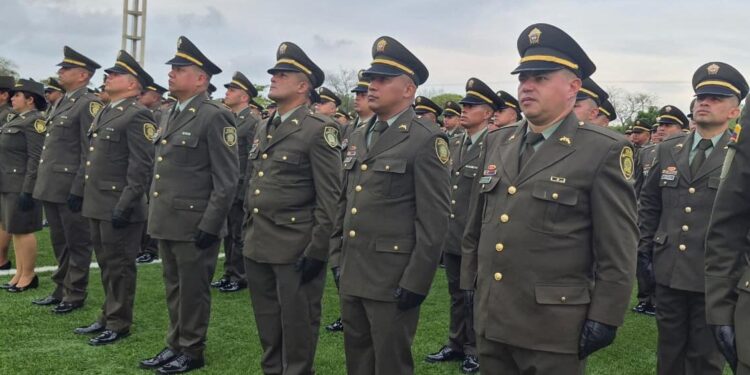 Más de 900 policías ascendieron en Barranquilla: 16.442 recibieron nuevos grados en Colombia