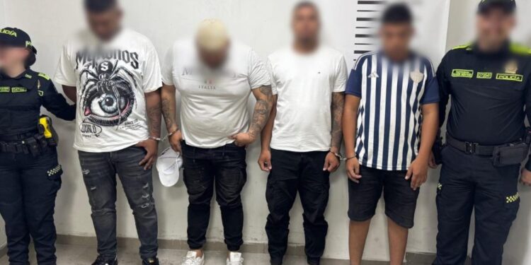 Plan candado permitió recuperar furgón de $200 millones y capturar a cuatro personas en Soledad
