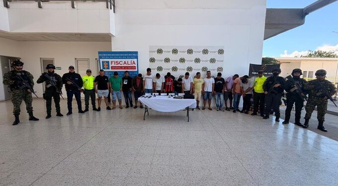 Operación HEXANO deja 22 capturados por robo de combustible: la red habría hurtado un millón de galones