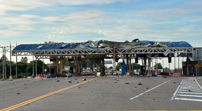 Ofrecen hasta $50 millones de recompensa por responsables del atentado al peaje de San Pedro