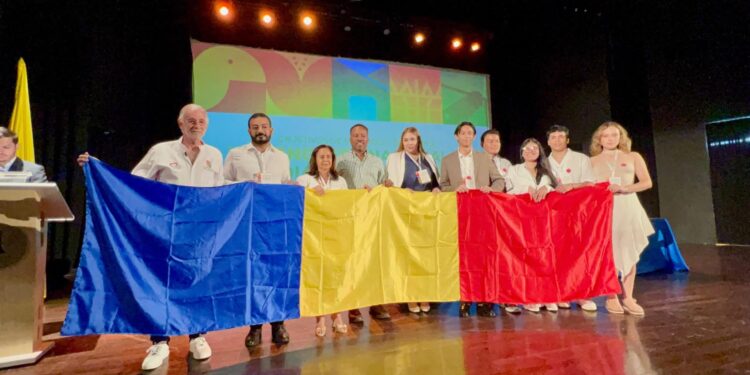 Gobernador Eduardo Verano propone a estudiantes de Economía de Uniatlántico como jefes de debate del Voto Caribe 2027