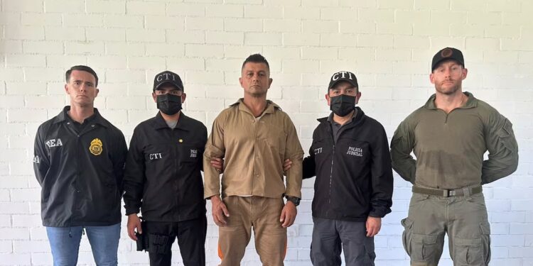 Notifican en la cárcel de Guaduas a alias ‘Toto’ de orden de extradición por el homicidio de un agente de la DEA en 1998