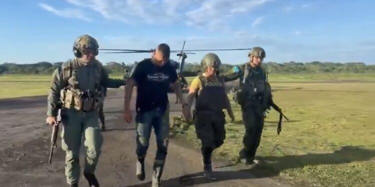 Captura y traslado de alias La Morocha, cabecilla de las disidencias de las FARC cercana a alias Calarcá