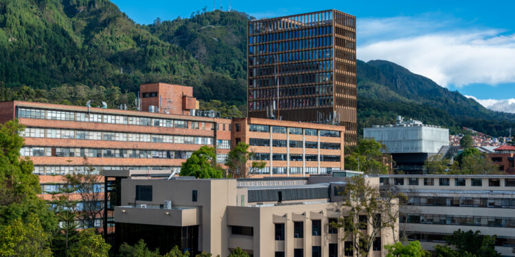 Universidad Javeriana confirma falsedad en título profesional de la interventora de Capresoca EPS
