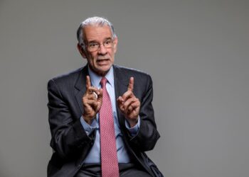 Gobernador Eduardo Verano insta a estructurar una política nacional de salud mental y prevención del suicidio en el entorno universitario