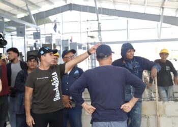 Alcaldía de Barranquilla ultíma detalles para la entrega de la fase final del mercado El Playón 4